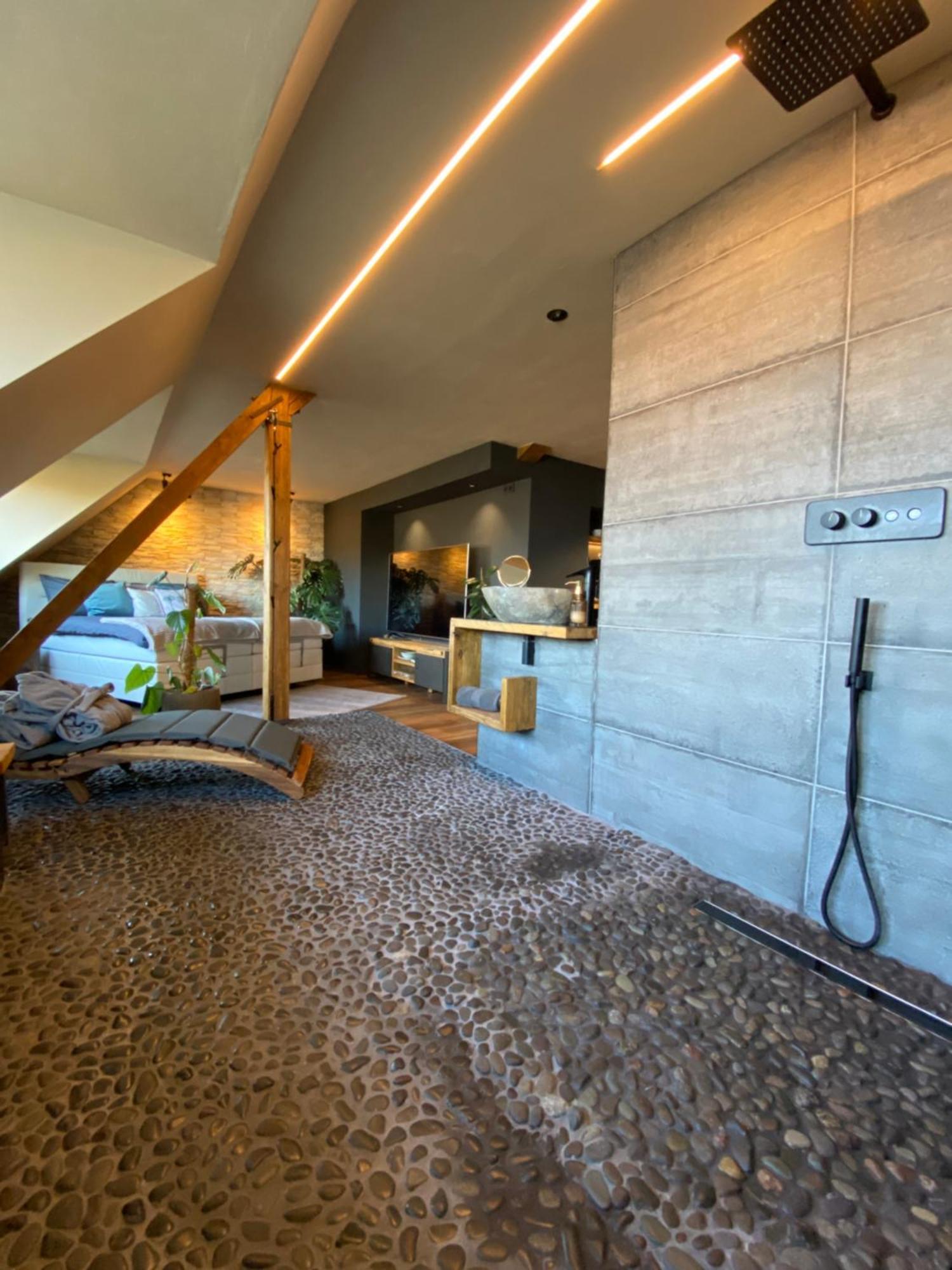 Private Wellness Suiten Mit Whirlpool Essen Dış mekan fotoğraf