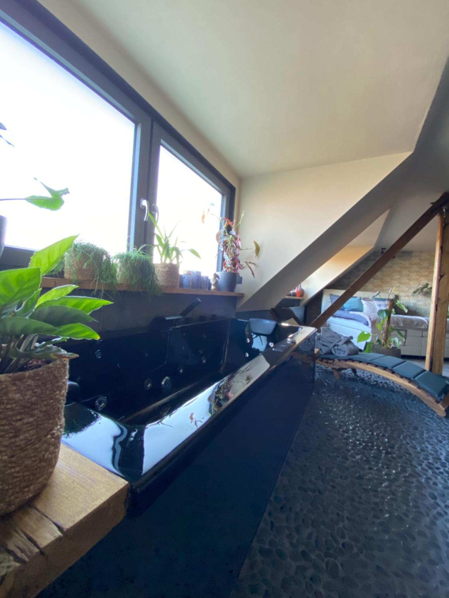 Private Wellness Suiten Mit Whirlpool Essen Dış mekan fotoğraf