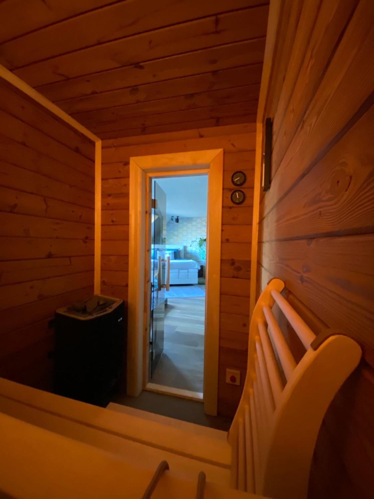 Private Wellness Suiten Mit Whirlpool Essen Dış mekan fotoğraf